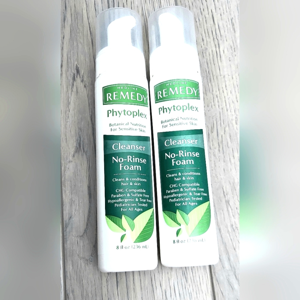 New Medline Remedy PHYTOPLEX No rinse Foam Wash.